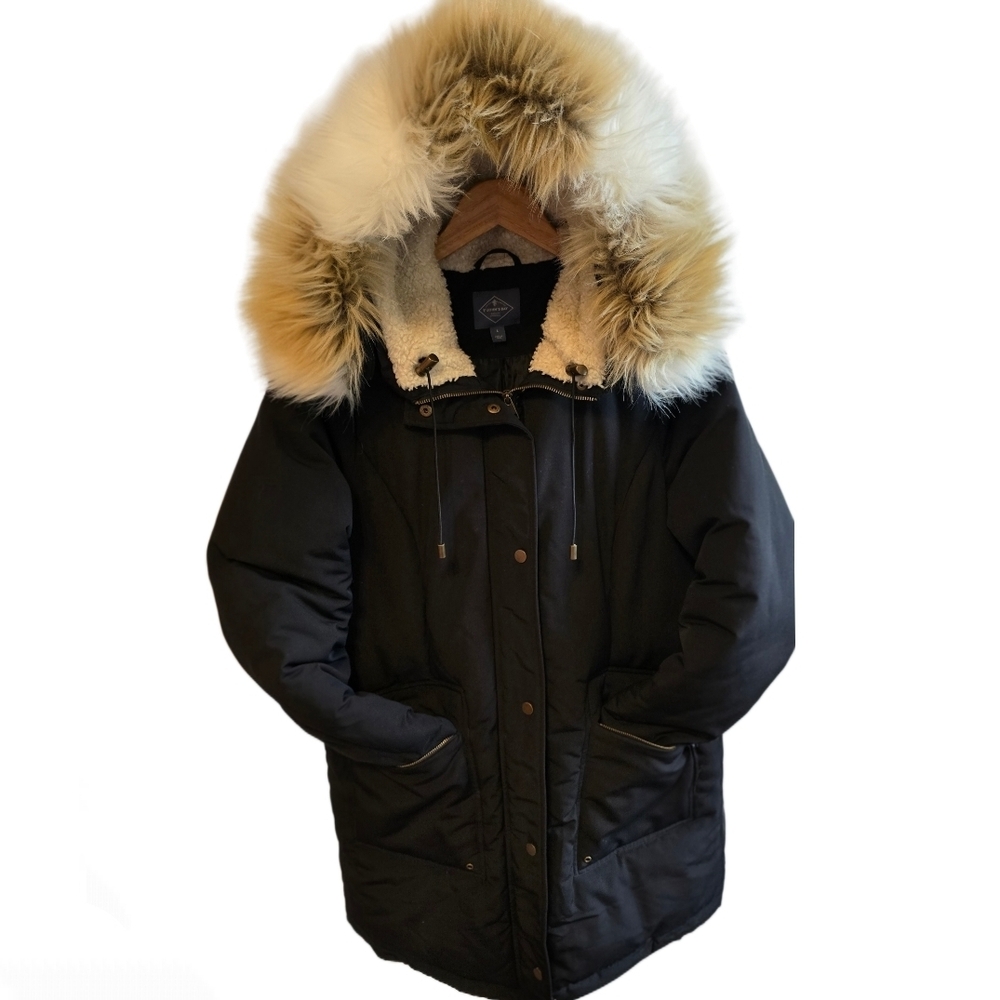 ST. JOHN'S BAY Women's Black Insulated Parka Coat with Faux Fur Trim - LARGE